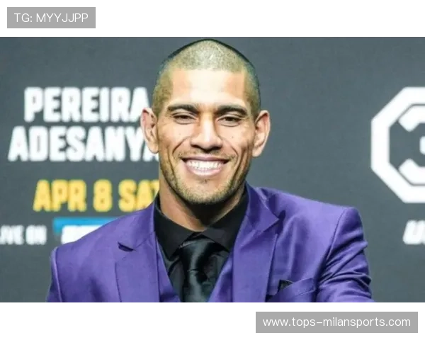 佩雷拉已经从狼队官宣下课，国安未来要是换帅，可以考虑请他，佩雷拉执教国足